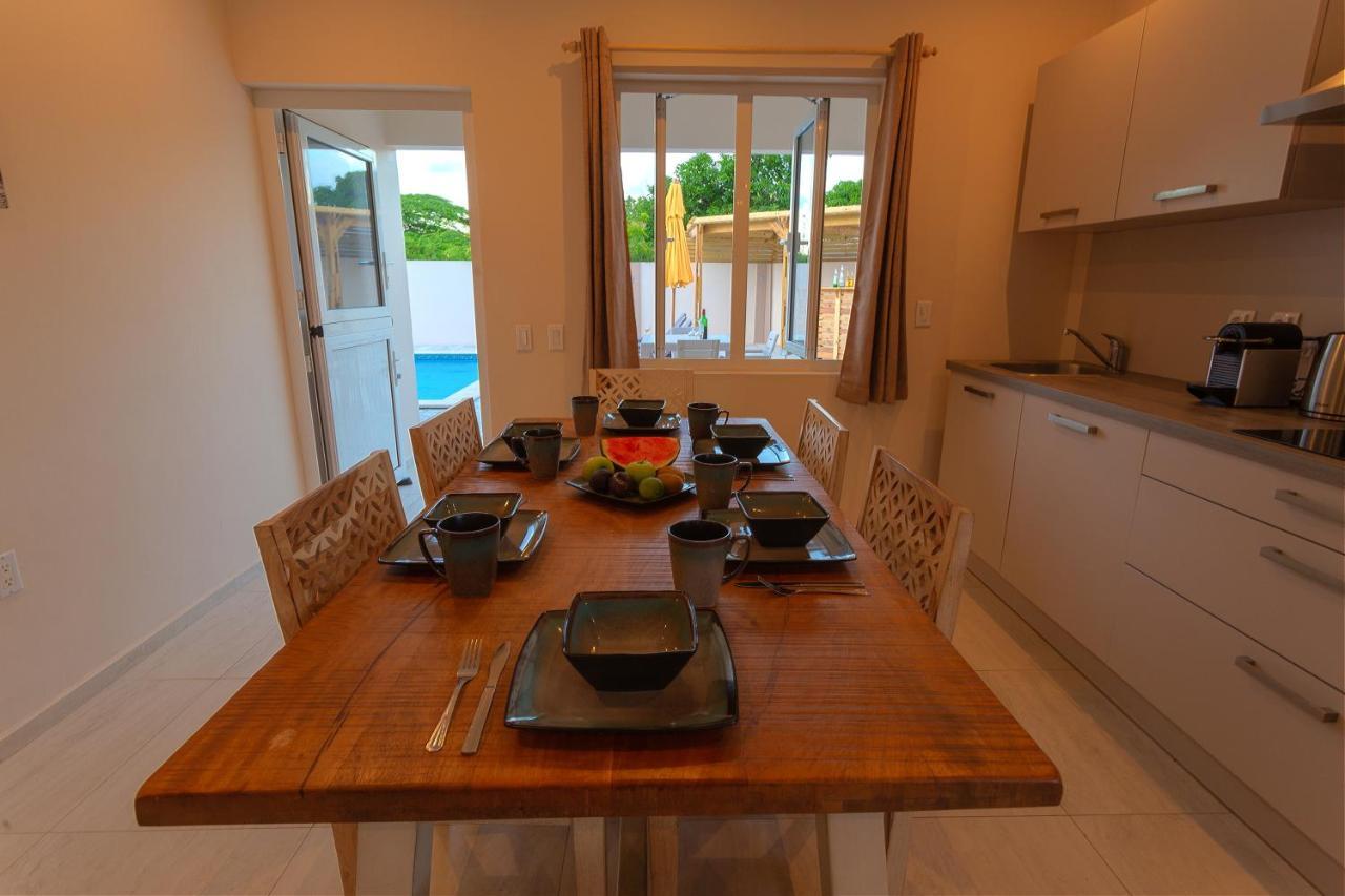 Lovely Caribbean Family Villa With Private Pool Willemstad Eksteriør bilde